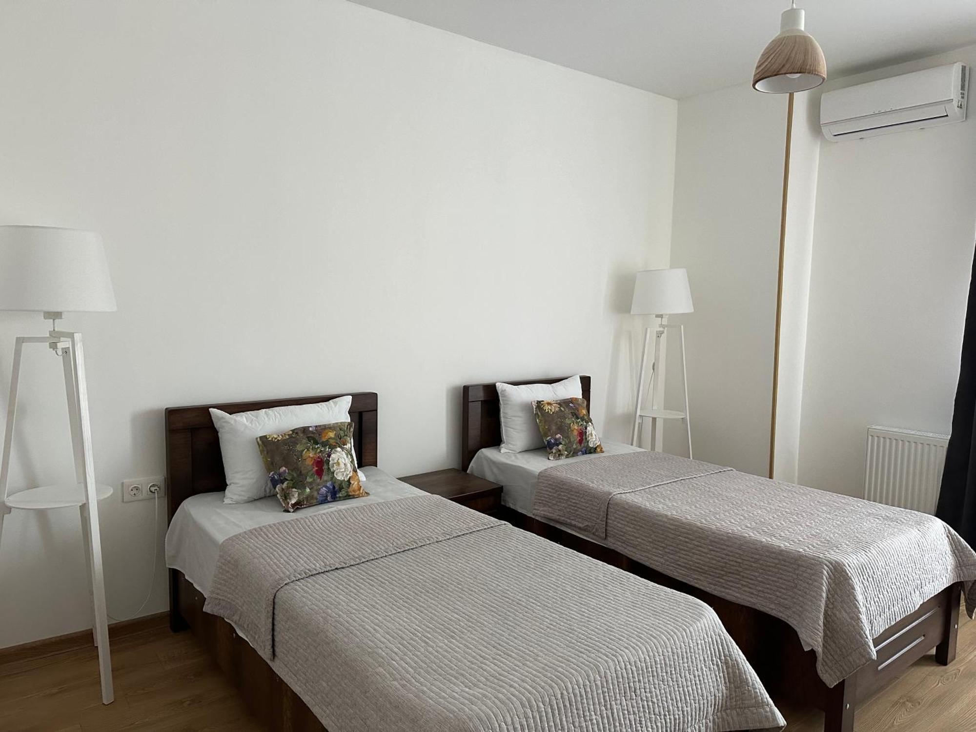 Hotel Home Tbilisi Esterno foto