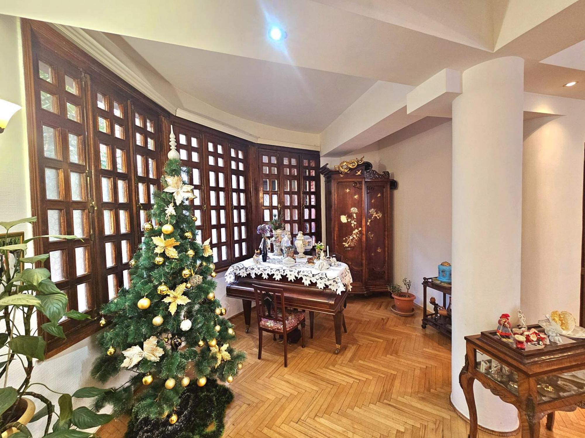 Hotel Home Tbilisi Esterno foto