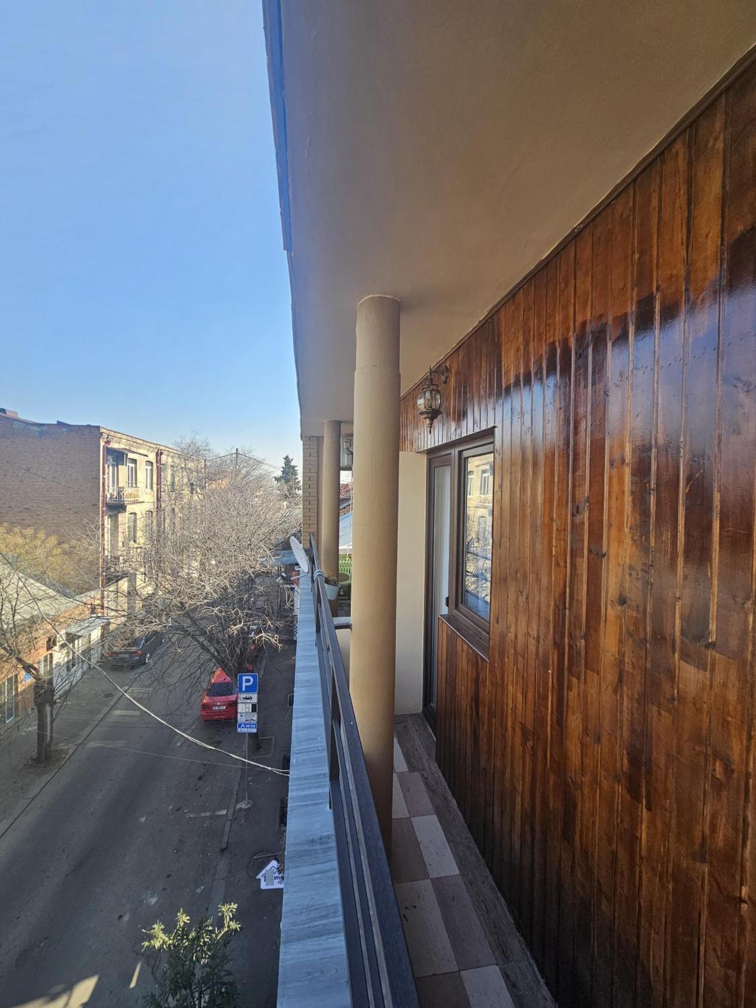 Hotel Home Tbilisi Esterno foto